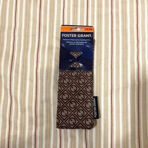 Foster Grant 1.75 Glasses Pouch